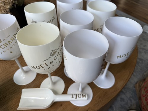 Moet and chandon - chandon, white
