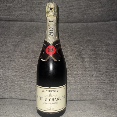 Moët chandon champagne - moët, brut